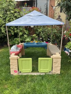 Step2 gazebo play area