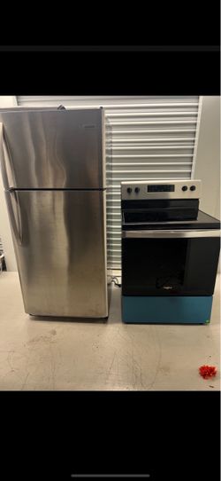 Stove and fridge 250 each or 400 for both must pick up