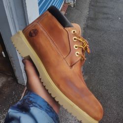 CUSTOM STAINED TIMBERLAND CHUCKA SIZE 8