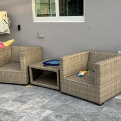 Texacraft Wicker Patio Furniture