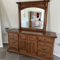 Bedroom Cabinet With Mirror
