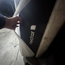 Queen Size Mattes’s NECTAR 