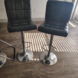 For Sale: Set of 2 Counter-Height Faux Leather Bar Stools – $25