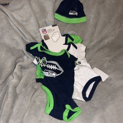 Baby Seattle Seahawks Lot 3-6 Months 