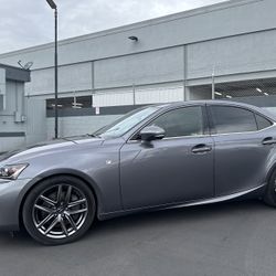 2018 Lexus IS