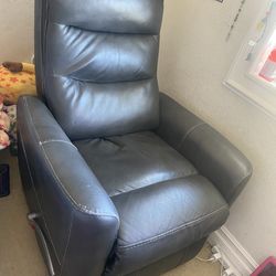 Free recliner