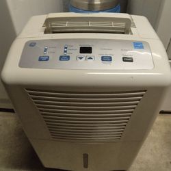 Dehumidifier 