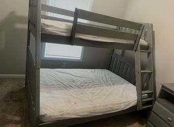 Free bunk bed