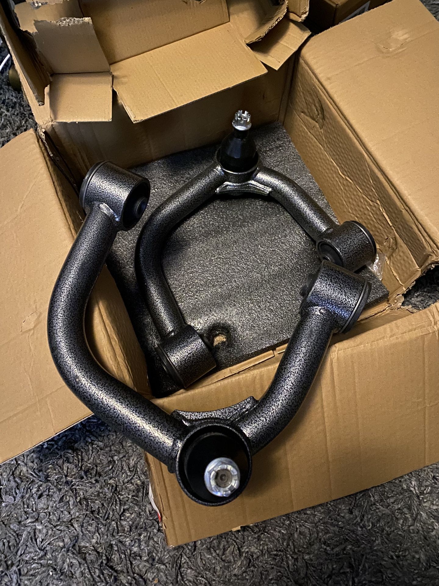 Lexus GX470 GX460 Upper Control Arms