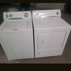 WHIRLPOOL WASHER AND DRYER GAS SET 