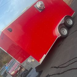 Fully Equipped Food Trailer – Ready to Start Busines