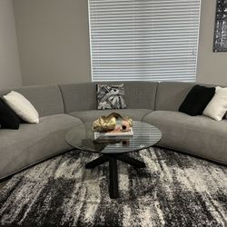 Rooms To Go Sofa + Rug And Table 