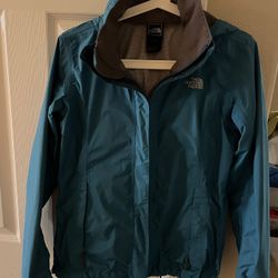 North face Rain Jacket/Windbreaker Size Women’s Small