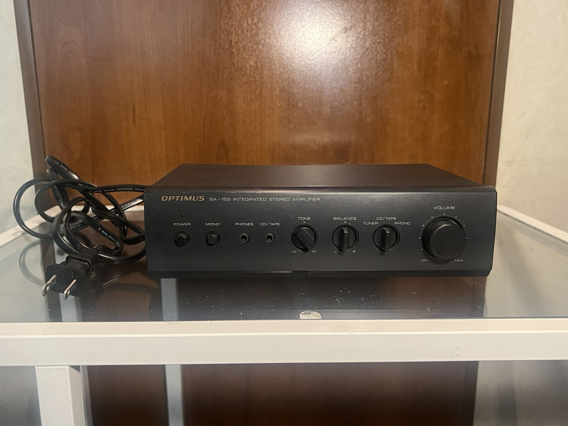 2 Optimus SA-155 Integrated Stereo Amplifiers $20 each both for 30.