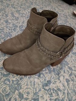 Women's boots