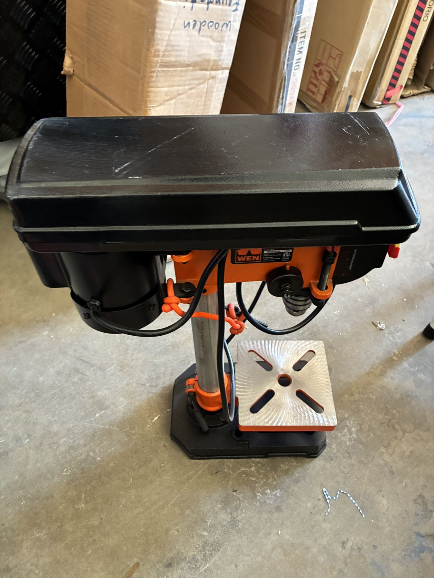 WEN 2.3-Amp 8-Inch 5-Speed Cast Iron Benchtop Drill Press