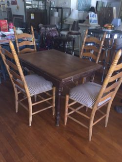 Antique Extendable Table with 0ak chairs