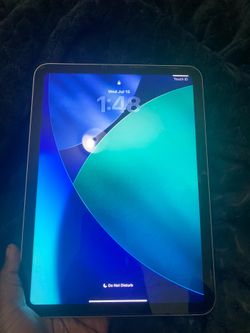 Apple iPad 11 generation ,silver,it’s a 11inch