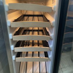 U-Line Wine Cooler Refrigerator 
