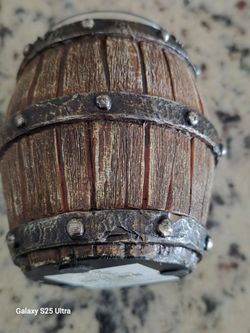 Set of 3 Decorative Miniature Barrel Figures