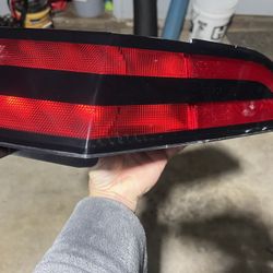 Chevy Volt Passenger Side Rear Taillight Assembly 