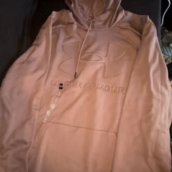 Under Armour Hoodie (Size Medium)