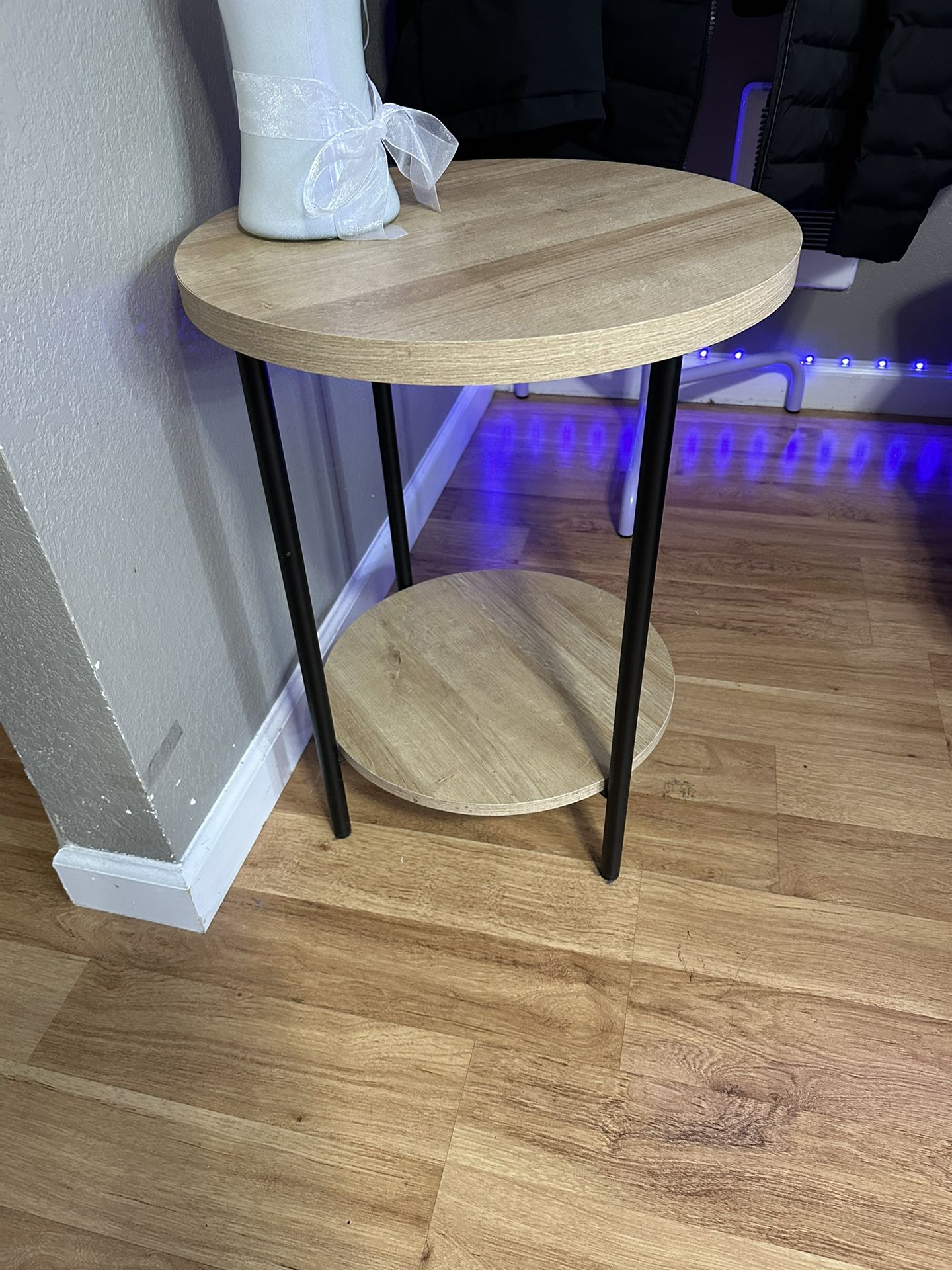 Oak Side Table & Coffee Table 