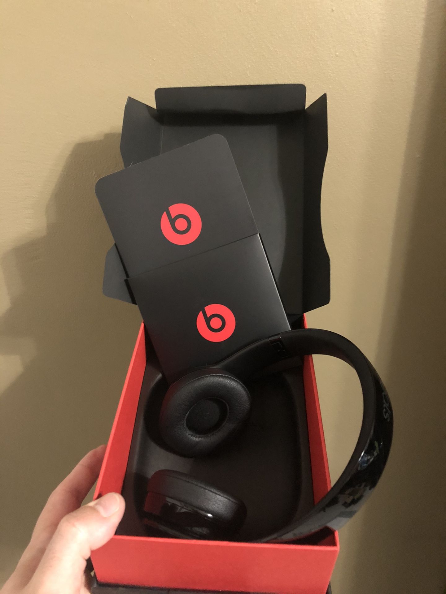 BEATS SOLO 3 WIRELESS