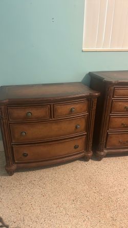 Beautiful wood dresser and chess cherry wood Tommy Bahama style