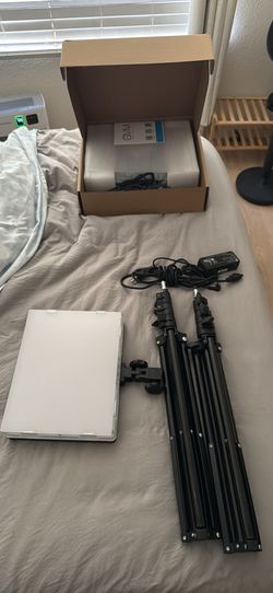 GVM RGB LED Video Light Kit with Stands MUST GO