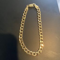 14 K Solid Gold Curb Chain Bracelet 