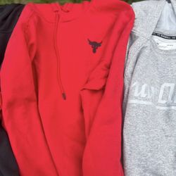 5 Under Armour Hoodies - Like New! (Large)
