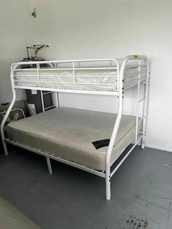 Tinw bunk bed. Ask for price.