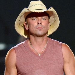Kenny Chesney @ SoFi