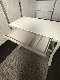 GELLER 47" SIT/STAND DESK