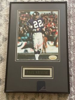 Minnesota Viking, Paul Krause with autograph and COA Minnesota Viking, Paul Krause with autograph and COA