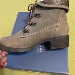  Women’s New Boots 