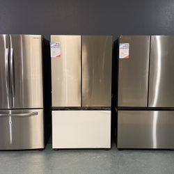 New Bespoke Bottom Freezer Refrigerator With Internal Water And Ice Maker‼️‼️