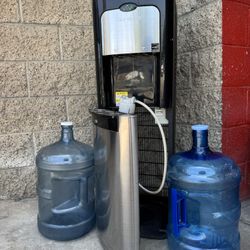 Water Dispenser 