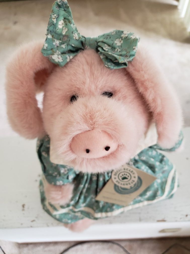 BOYD'S BEARS COLLECTION (PIG)