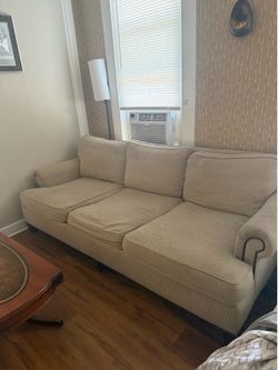 Comfortable Beige Sofa – Good Condition