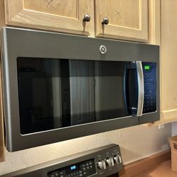 GE Profile Microwave 