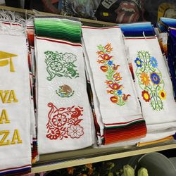 Graduation sashes / Zarapes De Graduaciones 