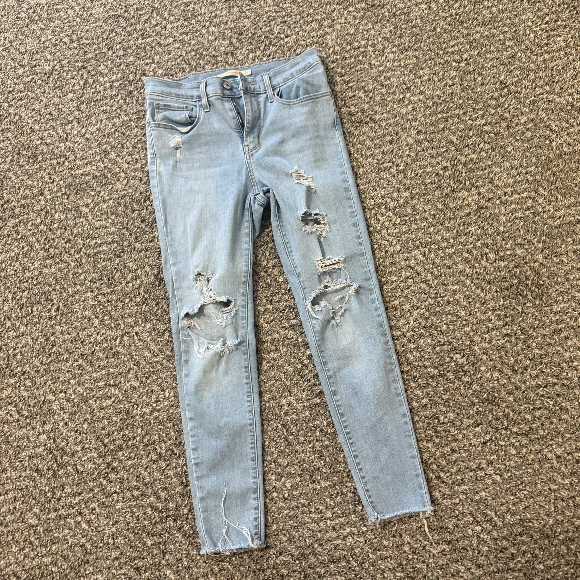 Levis jeans Size 27