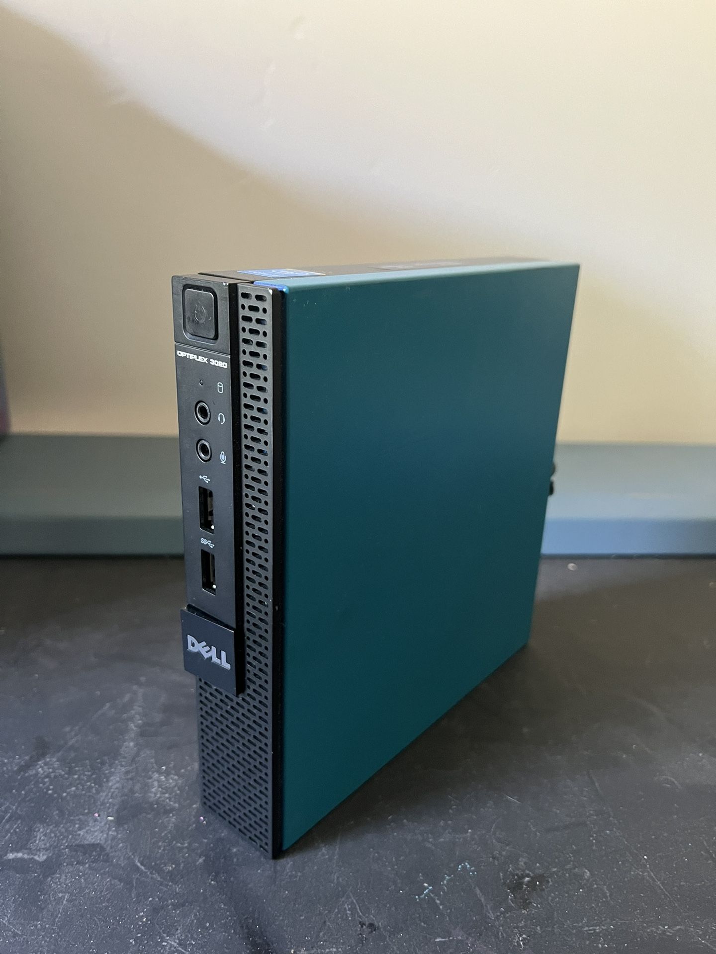 Dell Optiplex Desktop Computer- 9020 Mini