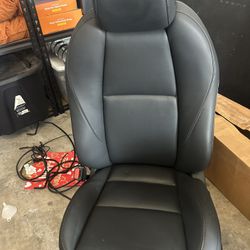 Mazda Driver seat
