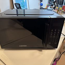 Chefman Countertop Microwave Oven