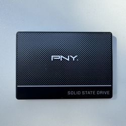 PNY 1TB 3D NAND 2.5" SATA III Internal SSD.