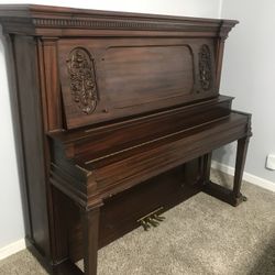 Vose & Sons Piano