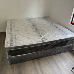 NEW MATTRESS KING SIZE PILLOW TOP WITH BOX SPRING-SET / 🚚🚚🚚